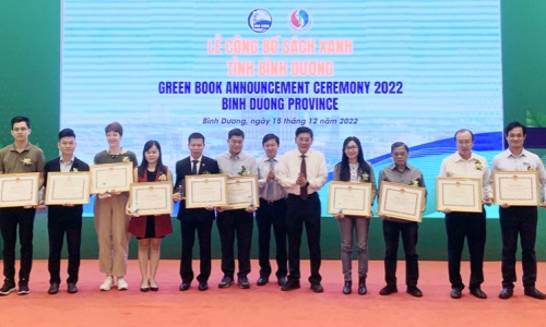 Lễ công bố Sách Xanh tỉnh Bình Dương năm 2022